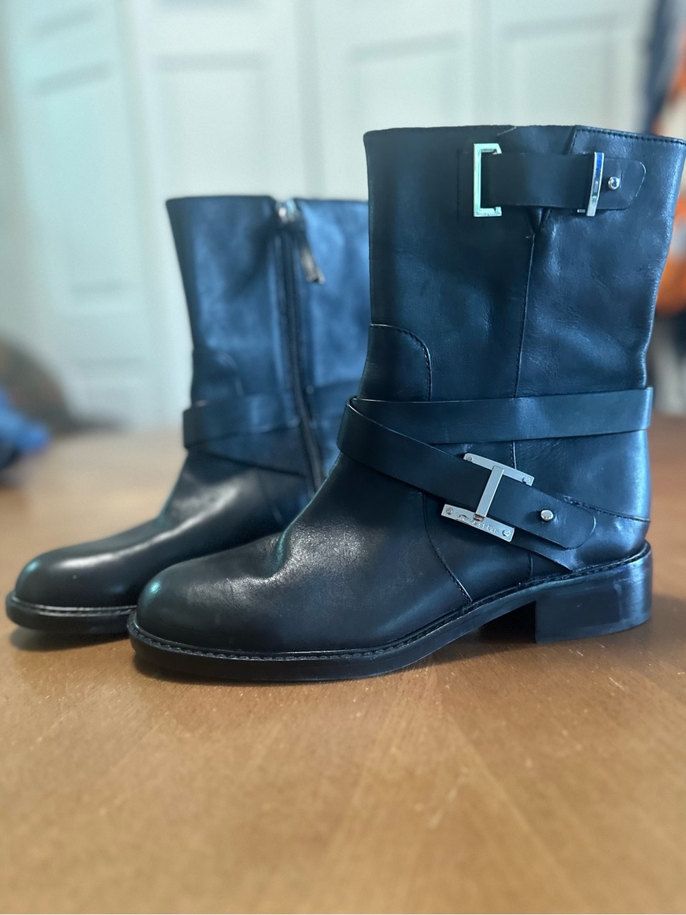 Louis Et Cie Black Leather Moto Valencia Round Toe Boots - Picture 2 of 15